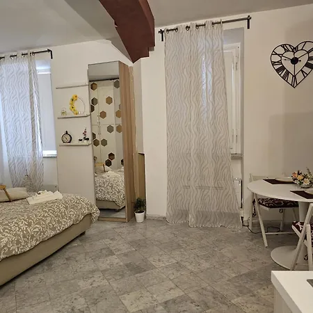 Domus Ibernesi * Roma