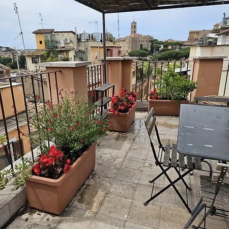 Domus Ibernesi Daire Roma