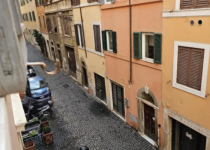 Apartment Domus Ibernesi Rome