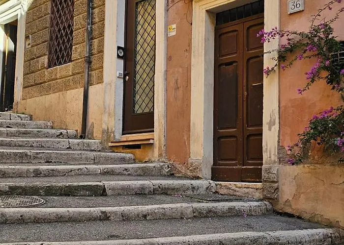 Domus Ibernesi Apartment Rome