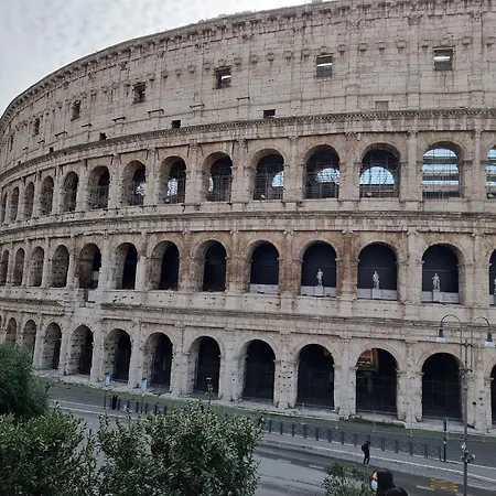 Domus Ibernesi 公寓